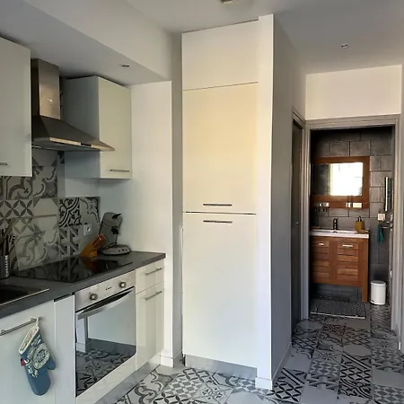 Appartement Au Coeur De Avec Parking A 1 Mn !